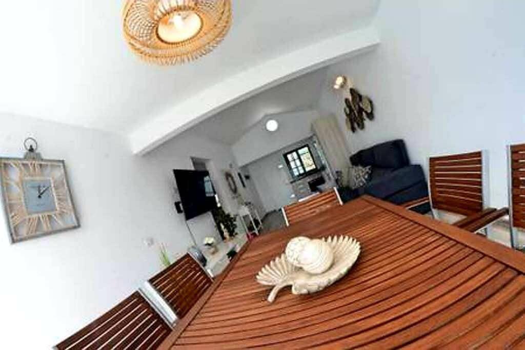 Ferienhaus Enjoy Days Of Dreams In Paradise, 2 Bedroom With Pool